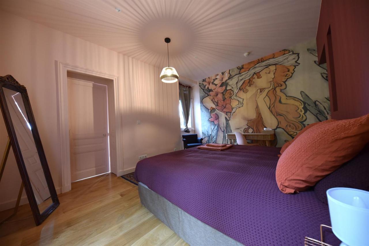 Le Domaine De Dony Villa Balbins Eksteriør bilde